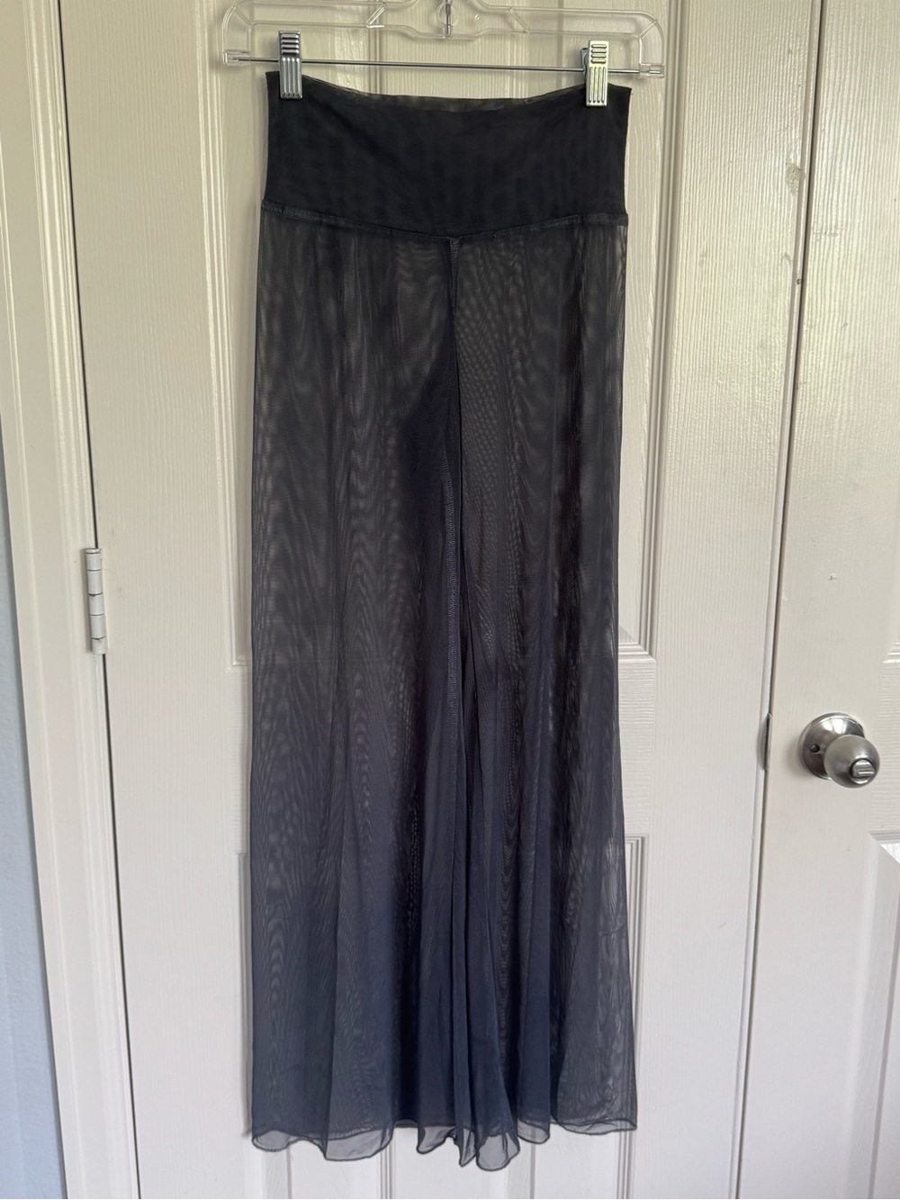 Motionwear Gray Mesh Cropped Dance Pants